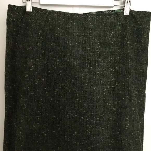 ☀️ Elie Tahari 10 Green Tweed Skirt Floral Lined - Picture 5 of 7